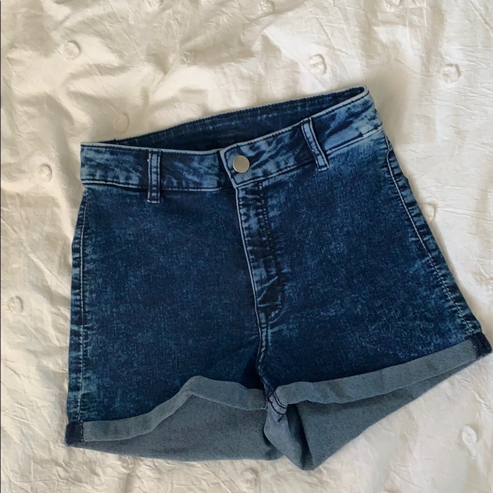 H&M High waisted shorts